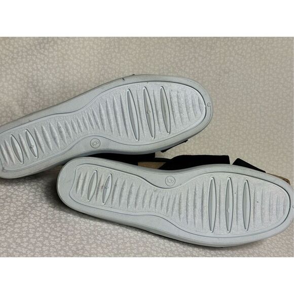 Coral Bay WOMEN’S SIZE 6 Canvas Open Toe Sandals with Embroidered Flamingos - Picture 5 of 6